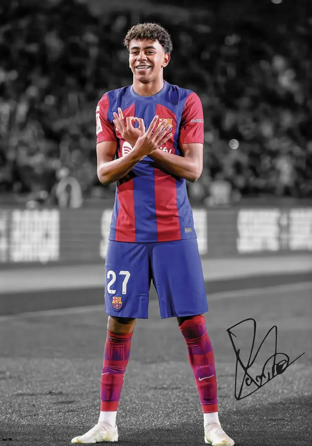 Iconic Football Player Poster - Room Decor Must-Have